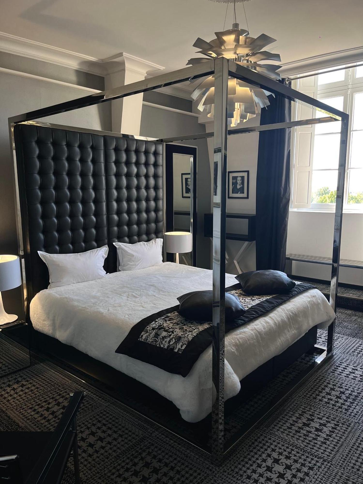 Art Hotel Рошкорбон Екстер'єр фото
