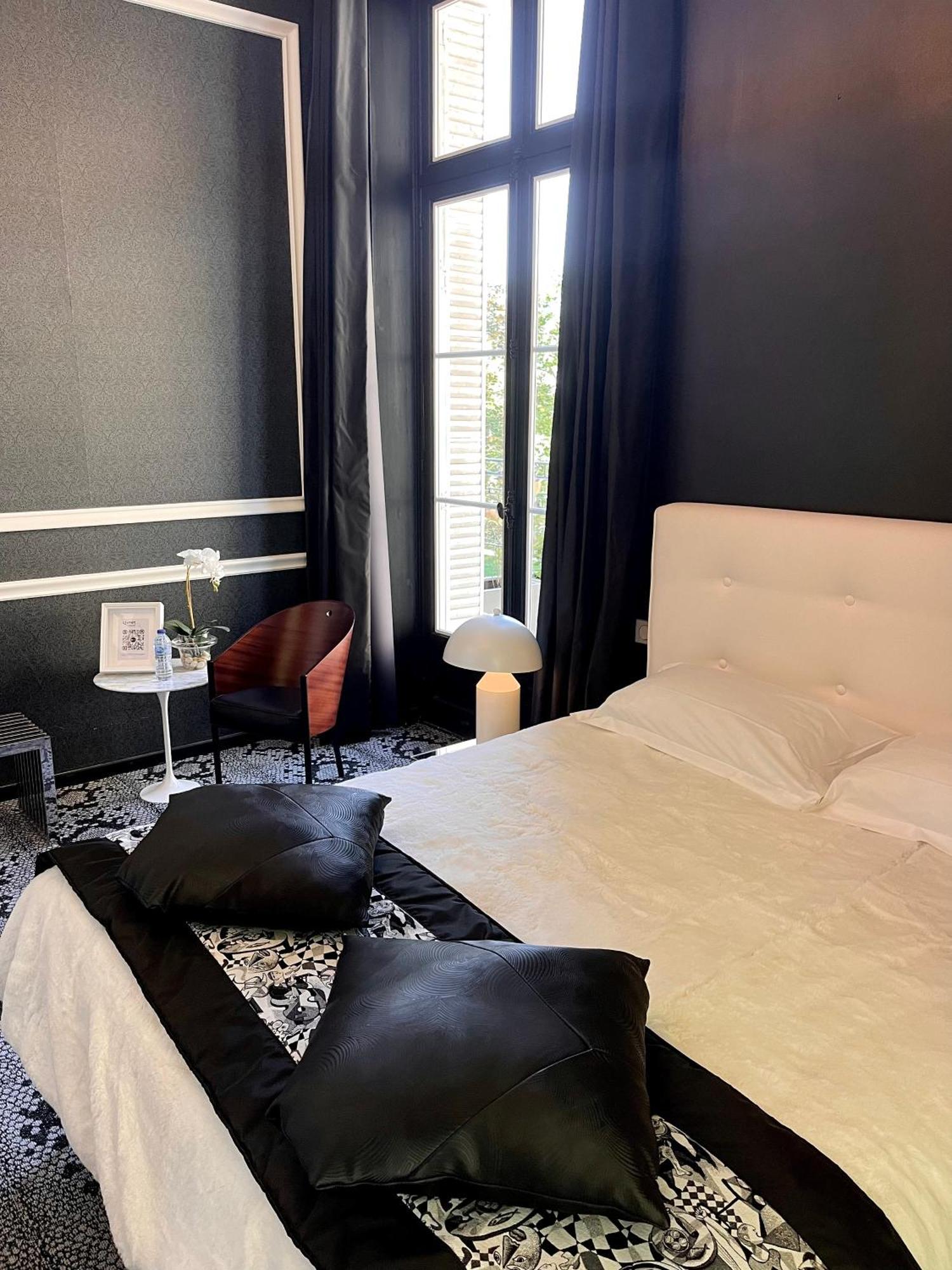 Art Hotel Рошкорбон Екстер'єр фото